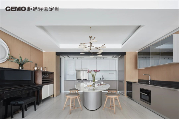 輕奢定制家具加盟店如何做到生意火爆，有什么經營技巧？